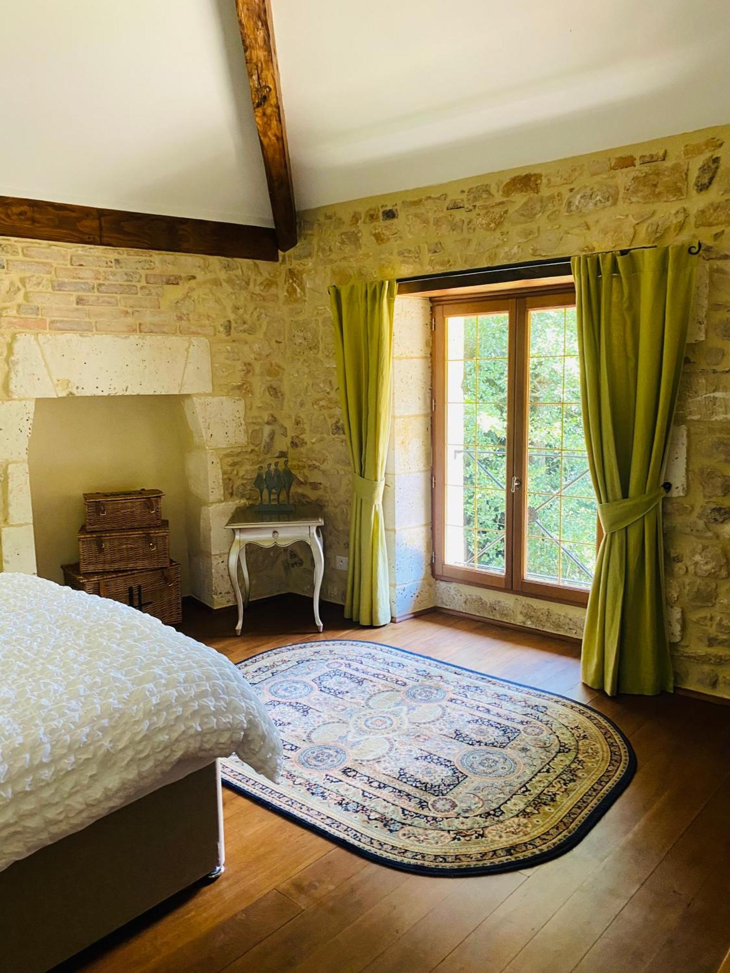 Chasseneuil-sur-Bonnieure Moulin Du Fontcourt Bed & Breakfast エクステリア 写真